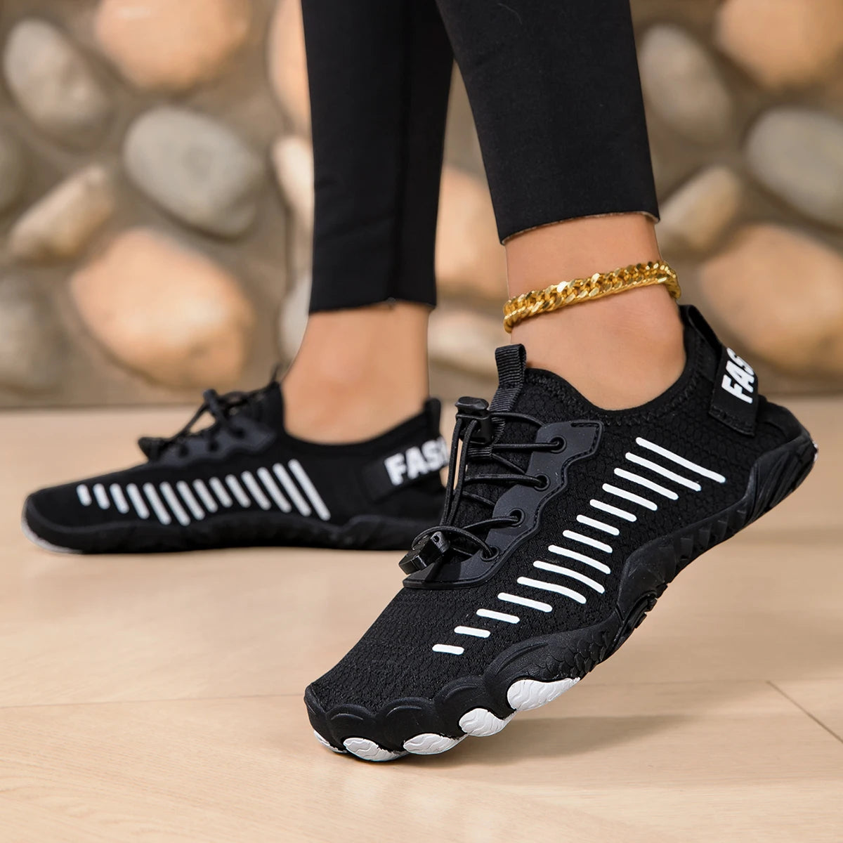 Unisex Quick Dry Five Finger Water Shoes Mesh Aqua Sneakers