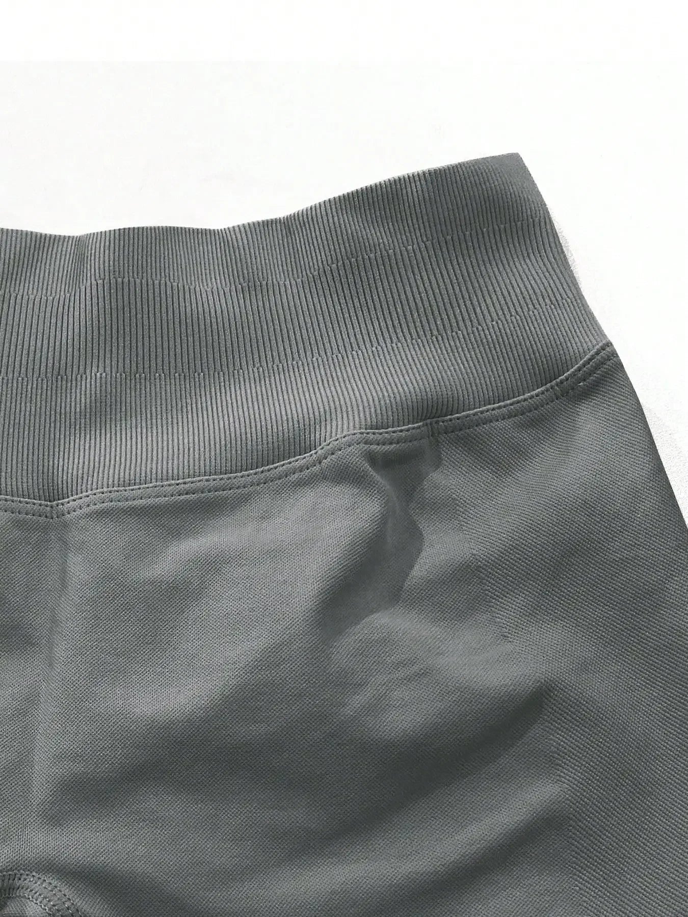 Women Seamless Butt Lifting Sports Shorts Polyester For Gym Cycling