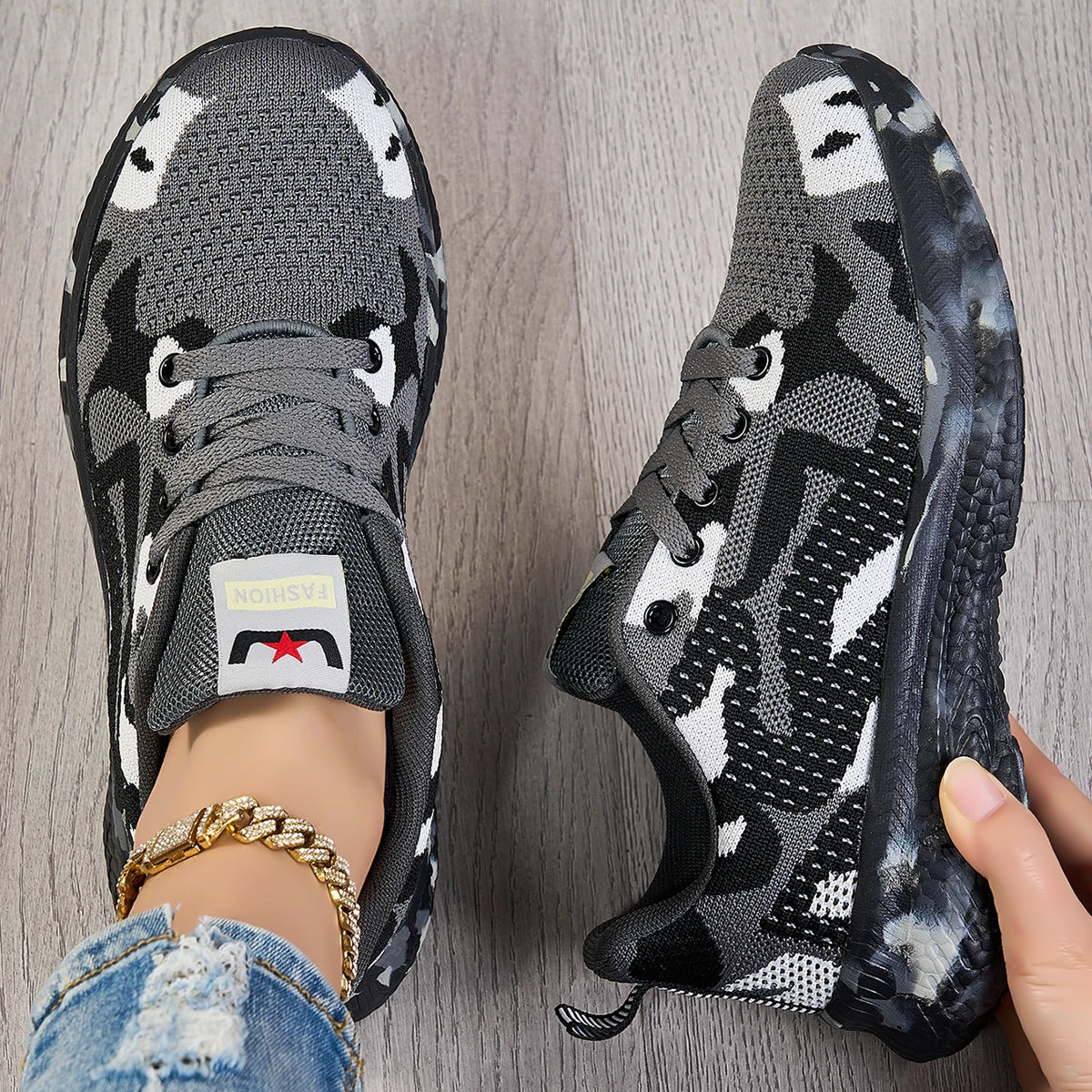 Women Camo Print Flying Knit Sneakers Breathable Mesh Lightweight Lace Up Shoes