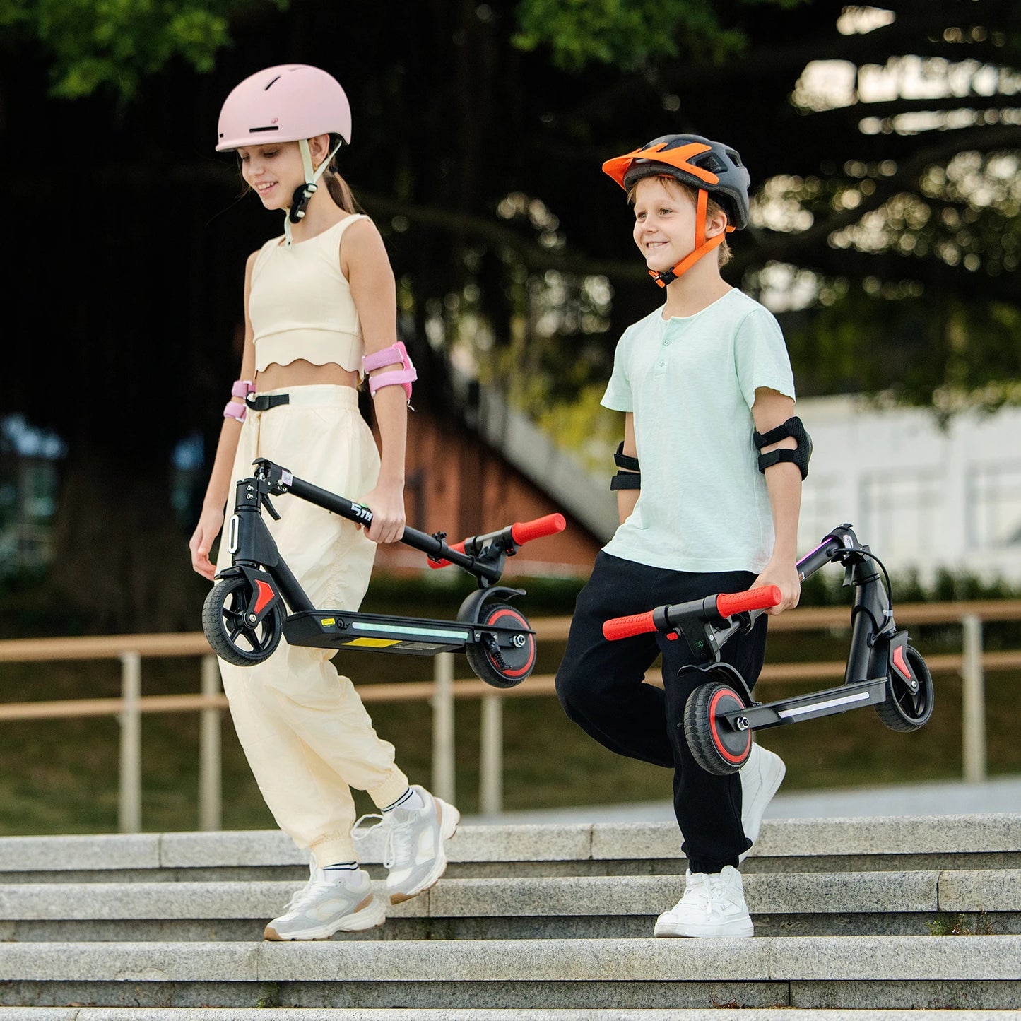 5TH WHEEL Foldable 130W Kids Electric Scooter 10 MPH